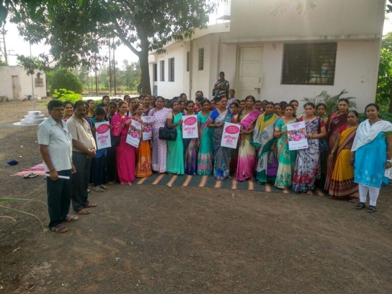 Mahila Bol training session